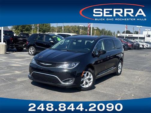 2018 Chrysler Pacifica Touring-L Plus