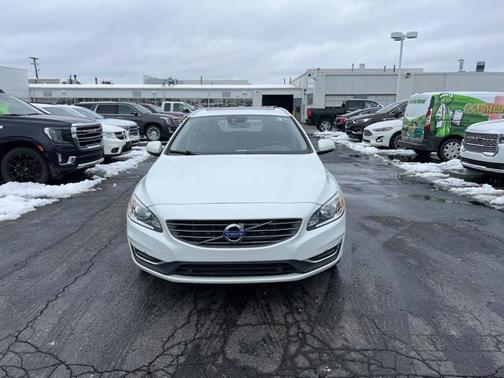 2016 Volvo V60 T5 Premier