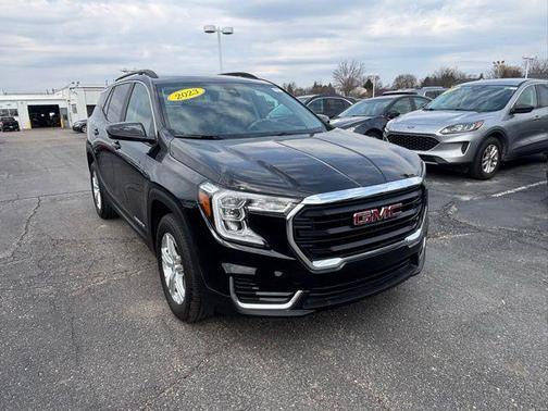 Ebony Twilight Metallic 2023 GMC Terrain SLE