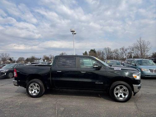 Black Forest Green Pearlcoat 2019 RAM 1500 Big Horn