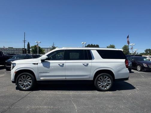 2021 GMC Yukon XL Denali