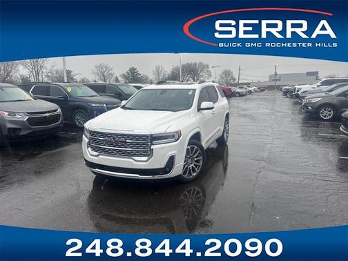 2023 GMC Acadia Denali