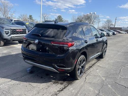 2022 Buick Envision FWD Essence