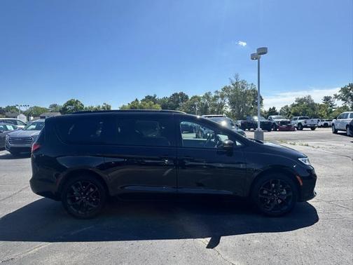 2021 Chrysler Pacifica Limited