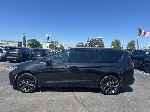 2021 Chrysler Pacifica Limited