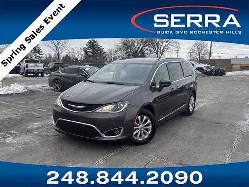 2018 Chrysler Pacifica Touring-L Plus
