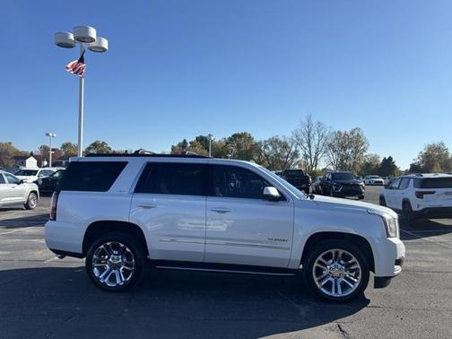 2020 GMC Yukon SLT