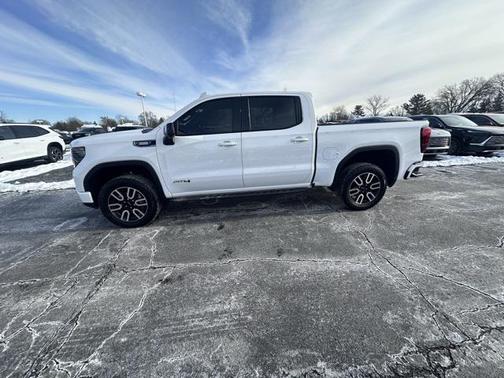 2025 GMC Sierra 1500 AT4