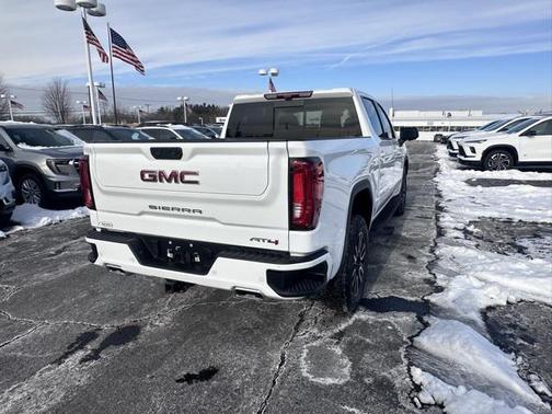 2025 GMC Sierra 1500 AT4