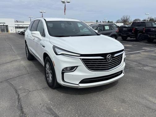 2022 Buick Enclave FWD Essence