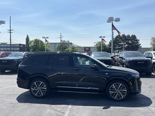2022 Cadillac XT6 Sport AWD
