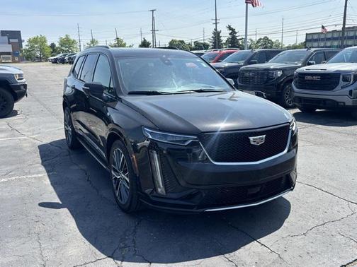 2022 Cadillac XT6 Sport AWD
