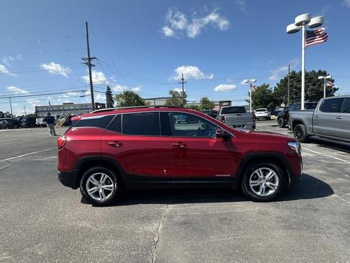 2020 GMC Terrain SLE