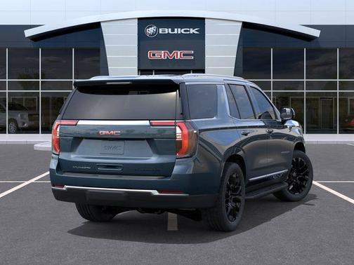 Downpour Met 2026 GMC Yukon 4WD Elevation