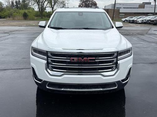 2023 GMC Acadia AWD SLT