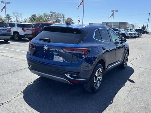 2022 Buick Envision FWD Essence