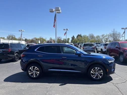 2022 Buick Envision FWD Essence