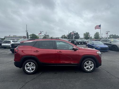 2023 GMC Terrain SLE
