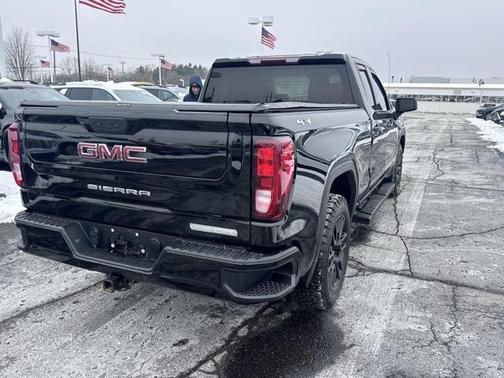 Onyx Black 2021 GMC Sierra 1500 Elevation