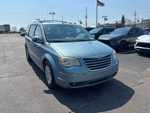 2009 Chrysler Town & Country Limited