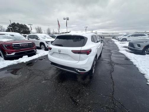 2022 Buick Envision FWD Essence