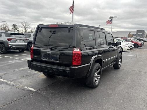 2009 Jeep Commander Sport