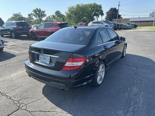 2011 Mercedes-Benz C-Class C 300 4MATIC Luxury