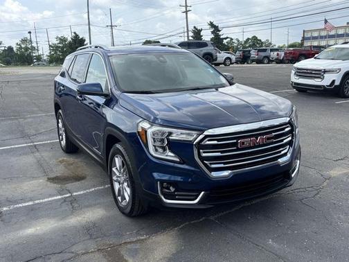 2022 GMC Terrain SLT