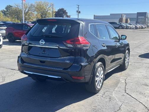 2017 Nissan Rogue S