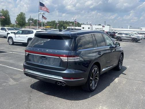 2022 Lincoln Aviator Reserve AWD