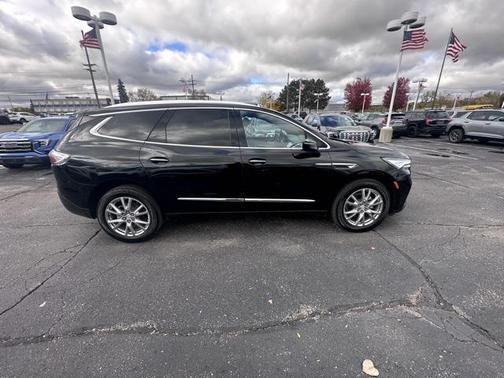 2023 Buick Enclave Premium AWD