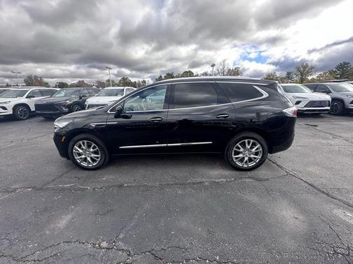 2023 Buick Enclave Premium AWD