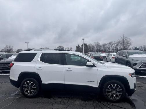 2023 GMC Acadia AWD SLE
