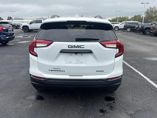 2022 GMC Terrain SLT