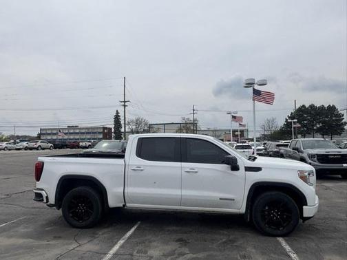 2022 GMC Sierra 1500 Elevation