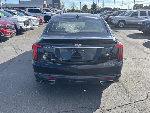 2022 Cadillac CT5 Luxury