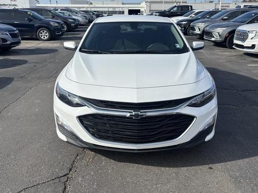 2022 Chevrolet Malibu FWD RS