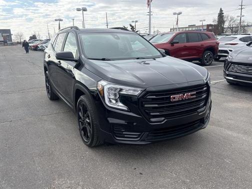 2023 GMC Terrain SLE