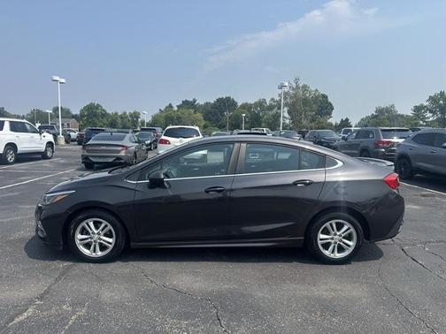 2016 Chevrolet Cruze LT Auto