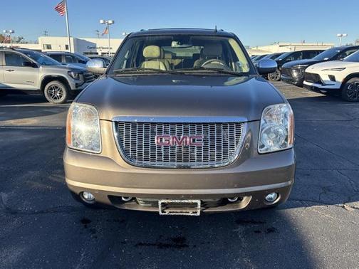 2011 GMC Yukon XL 1500 SLT