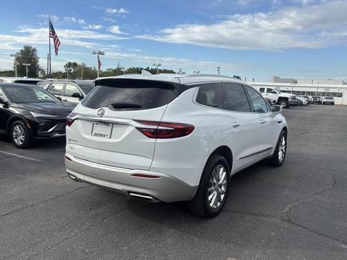 2020 Buick Enclave AWD Essence