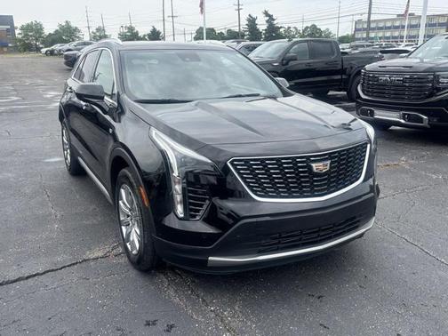 2019 Cadillac XT4 Premium Luxury