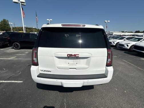 2017 GMC Yukon SLT