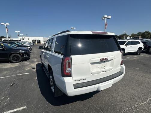 2017 GMC Yukon SLT