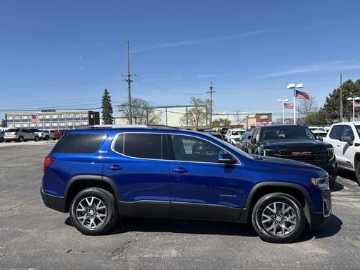 2023 GMC Acadia AWD SLE
