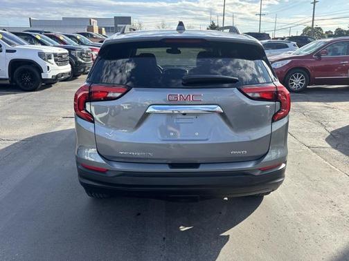 2020 GMC Terrain SLE