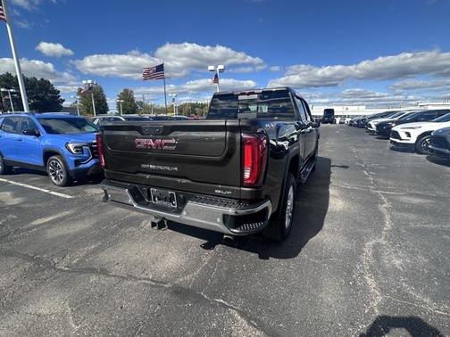 2021 GMC Sierra 2500 SLT