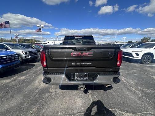 2021 GMC Sierra 2500 SLT