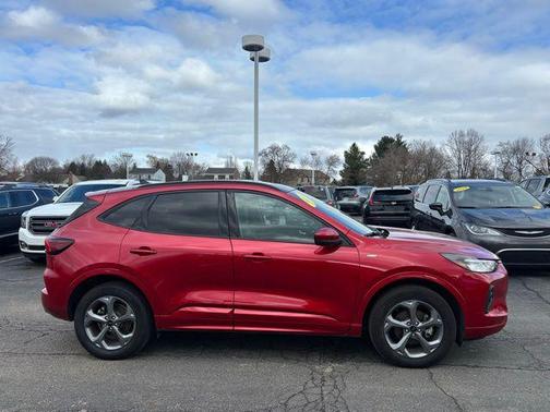 Rapid Red Metallic Tinted Clearcoat 2023 Ford Escape ST-Line Select