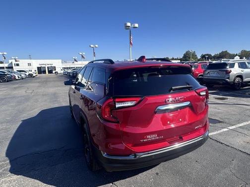 2023 GMC Terrain AWD AT4